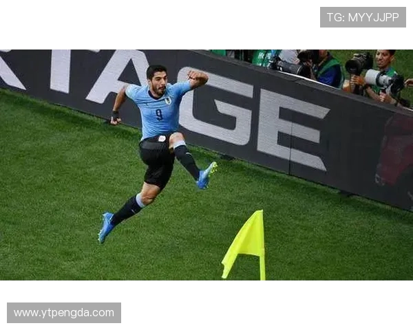 世界杯历史上著名的定位球战术教科书案例